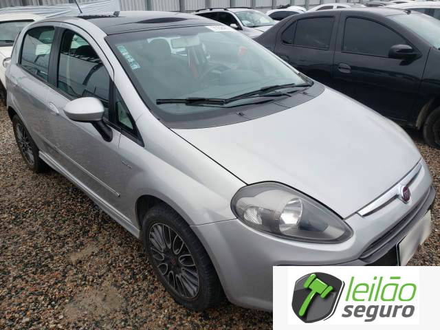 LOTE 034 FIAT/PUNTO SPORTING 1.8 16V E.TORQ 2014