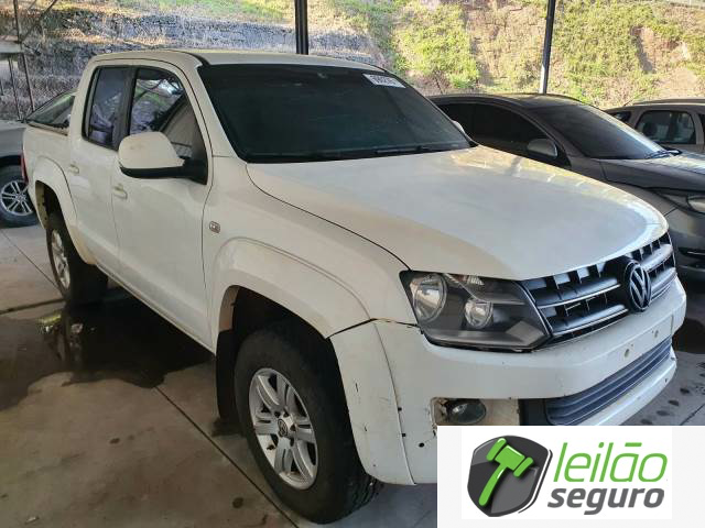 LOTE 026 VOLKSWAGEN/AMAROK TRENDLINE 4MOTION 2.0 TDI BITURBO 2016