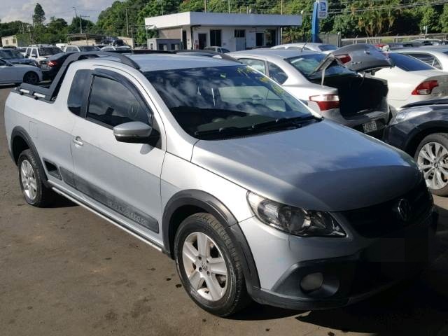 LOTE 036 - VOLKSWAGEN SAVEIRO CE CROSS 1.6 TOTALFLEX 2012