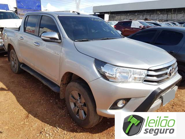 LOTE 024  TOYOTA/HILUX CD SRV 2.8 D-4D TURBO 2017