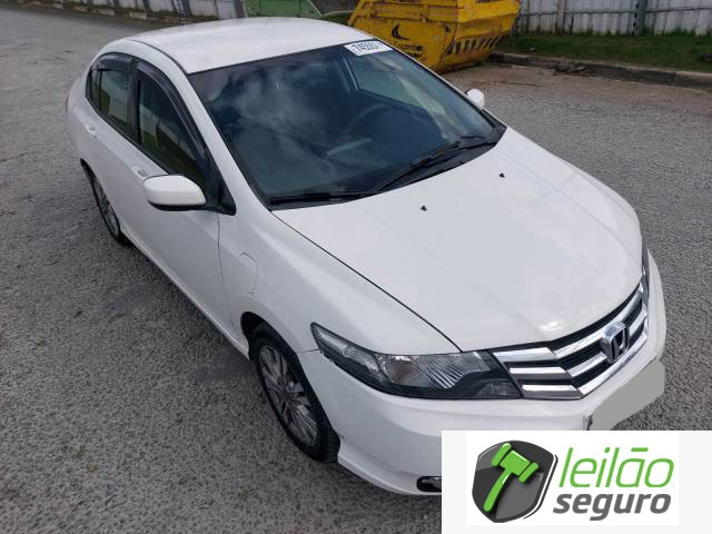 LOTE 026 HONDA/CITY LX 1.5 16V 2014